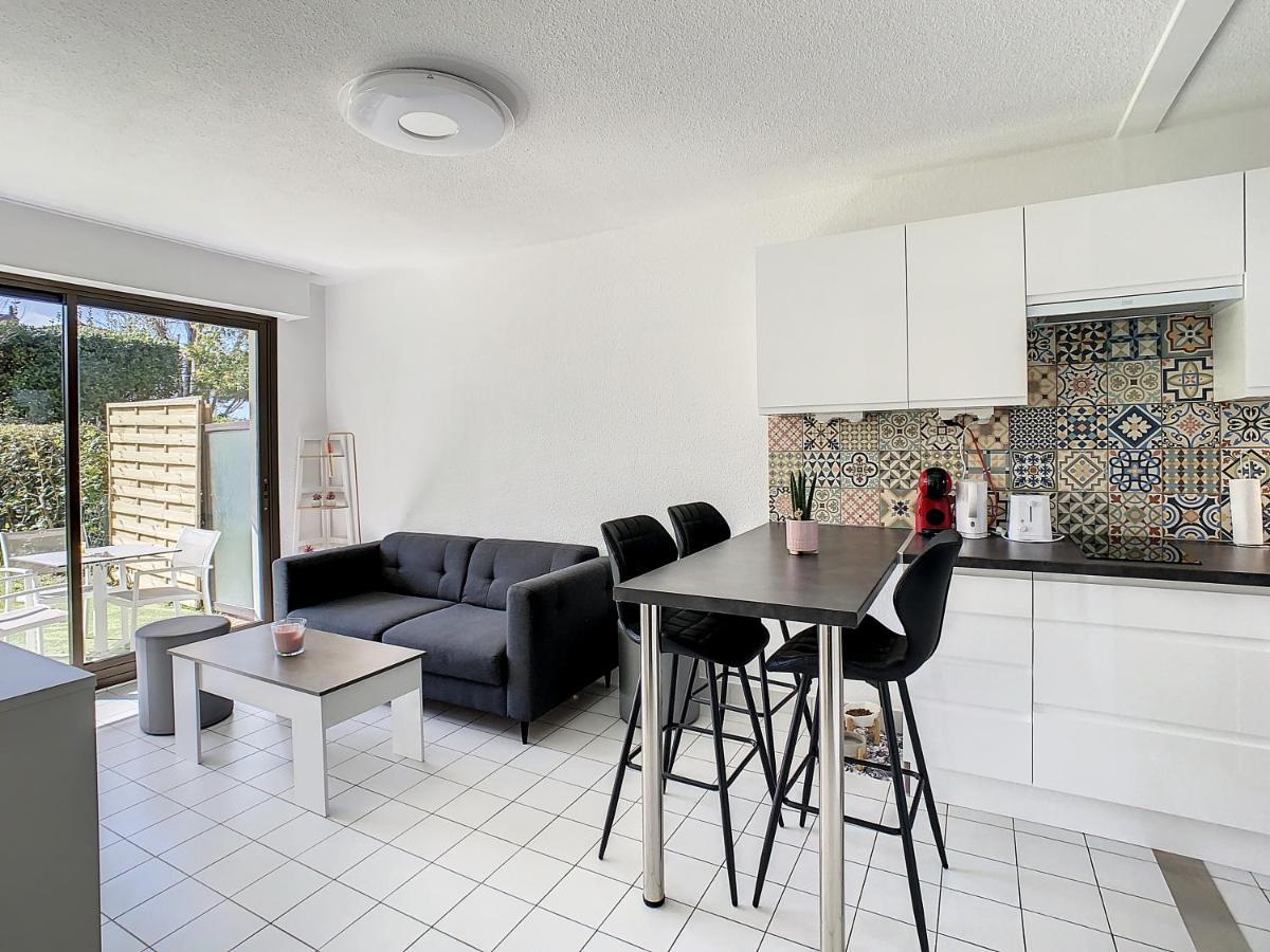 Le Phare Apartment Royan Bagian luar foto